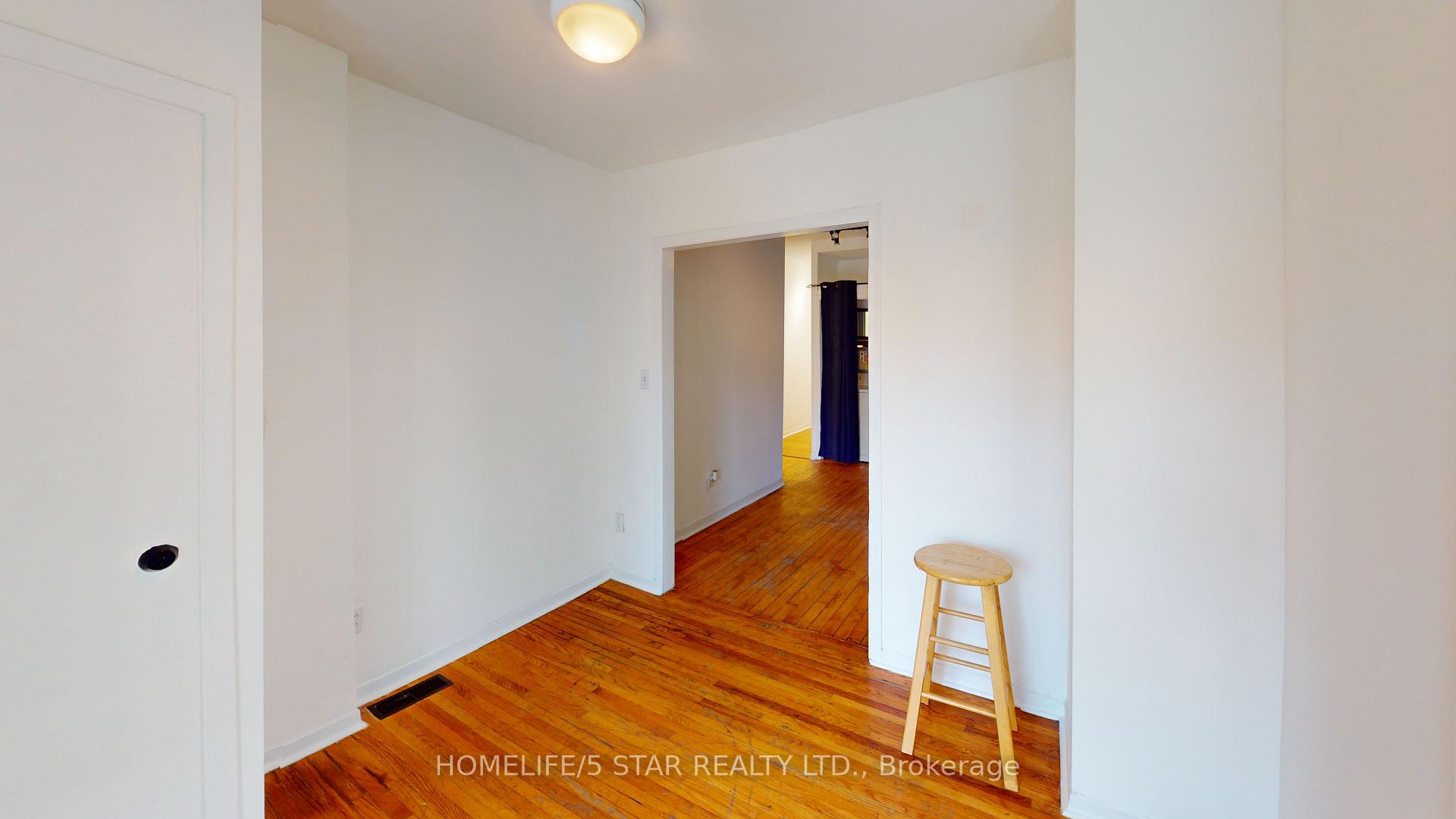 Photo 8 of Unit Apt 1, 285 Salem Avenue, Toronto, Dovercourt-Wallace Emerson-Junction — HOMEH