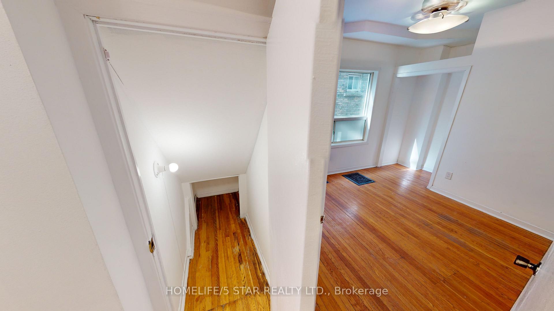 Photo 21 of Unit Apt 1, 285 Salem Avenue, Toronto, Dovercourt-Wallace Emerson-Junction — HOMEH