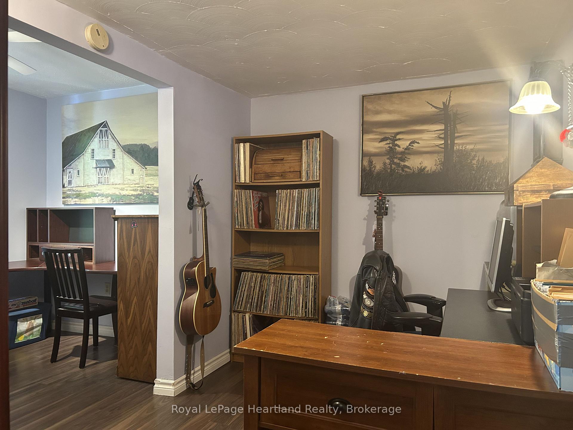 Photo 13 of 90 Mary Street, North Huron, Wingham — HOMEH