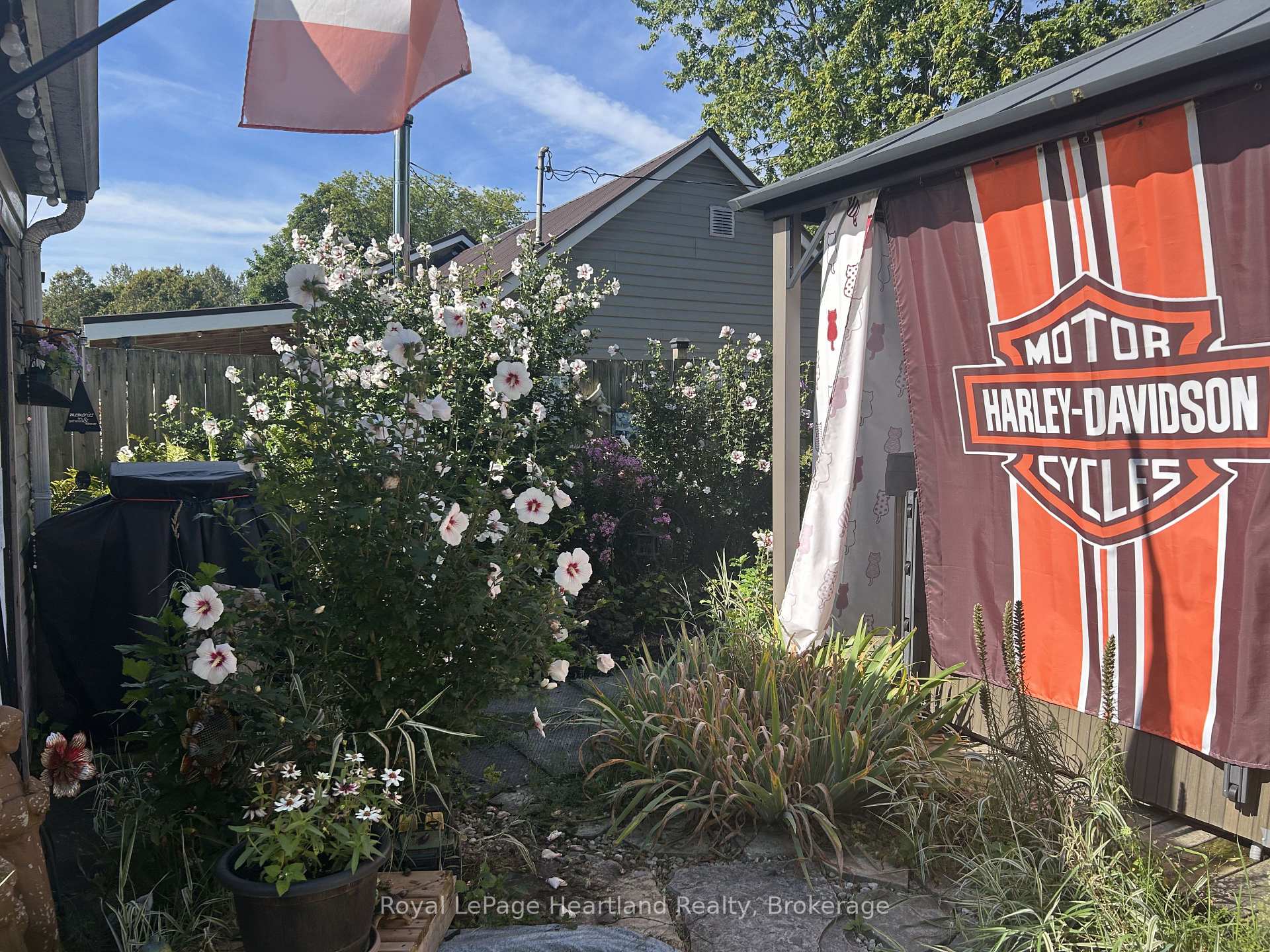 Photo 20 of 90 Mary Street, North Huron, Wingham — HOMEH