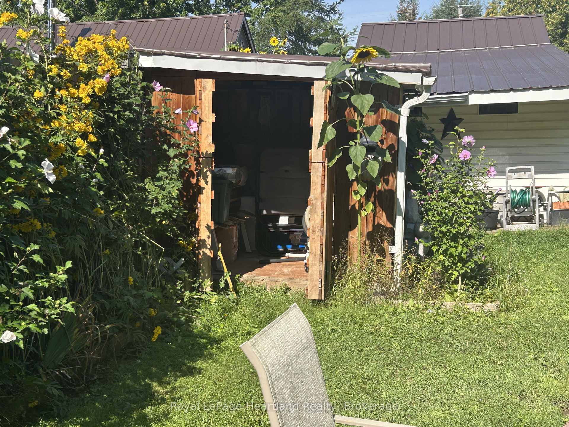 Photo 27 of 90 Mary Street, North Huron, Wingham — HOMEH