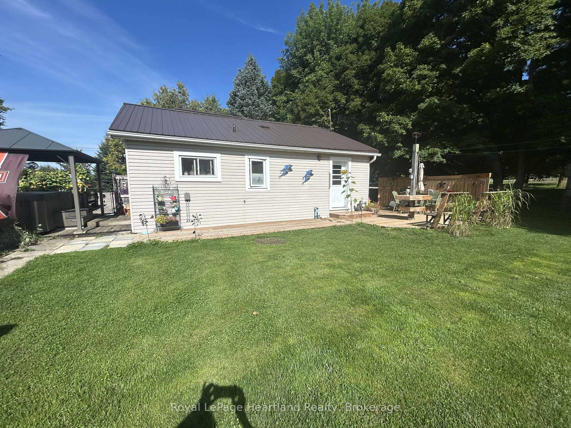 Photo 33 of 90 Mary Street, North Huron, Wingham — HOMEH
