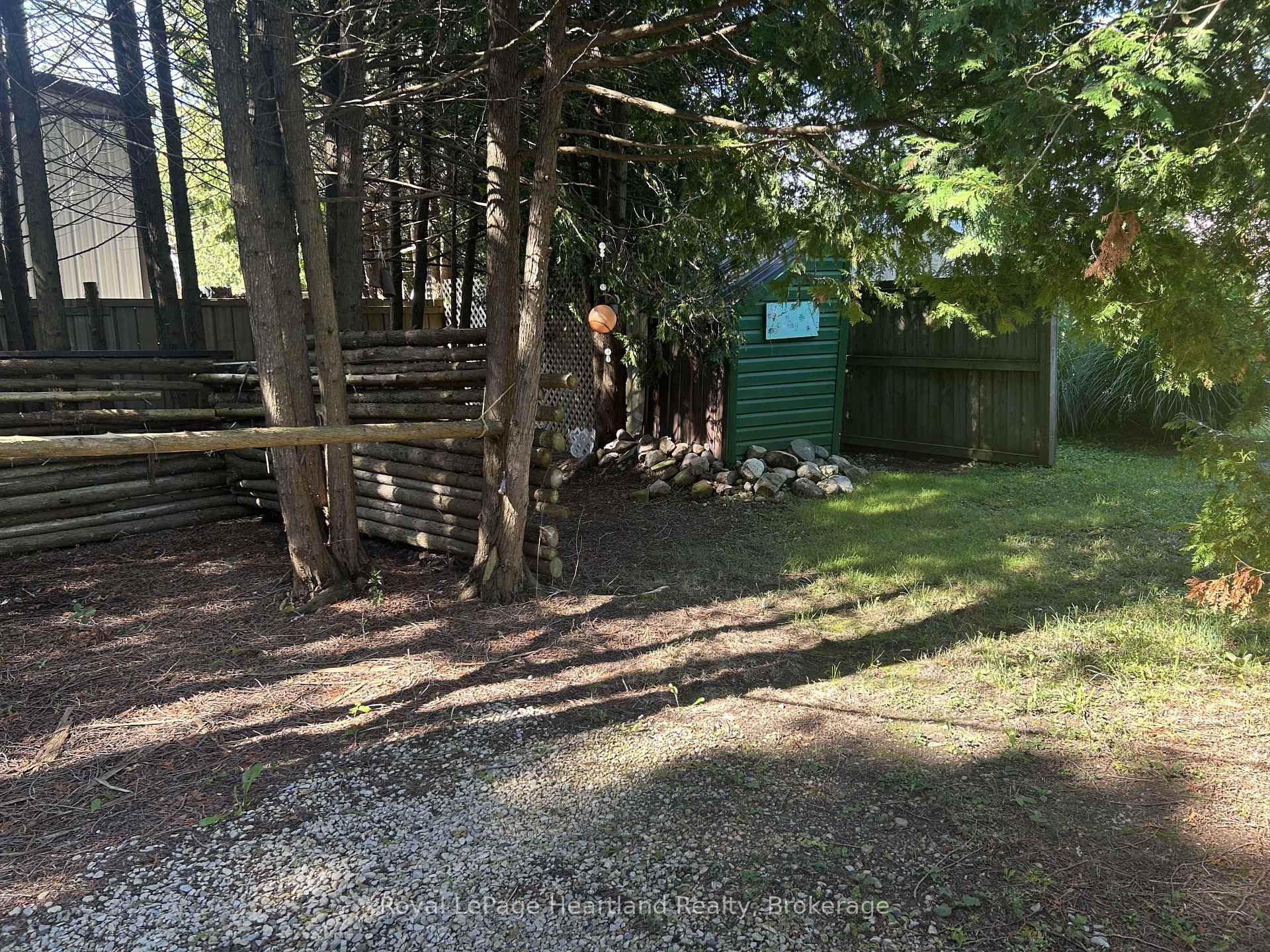 Photo 41 of 90 Mary Street, North Huron, Wingham — HOMEH