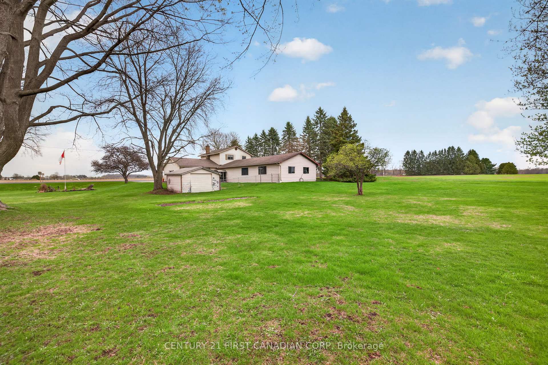 Photo 37 of 8889 Hacienda Road, Malahide, Rural Malahide — HOMEH