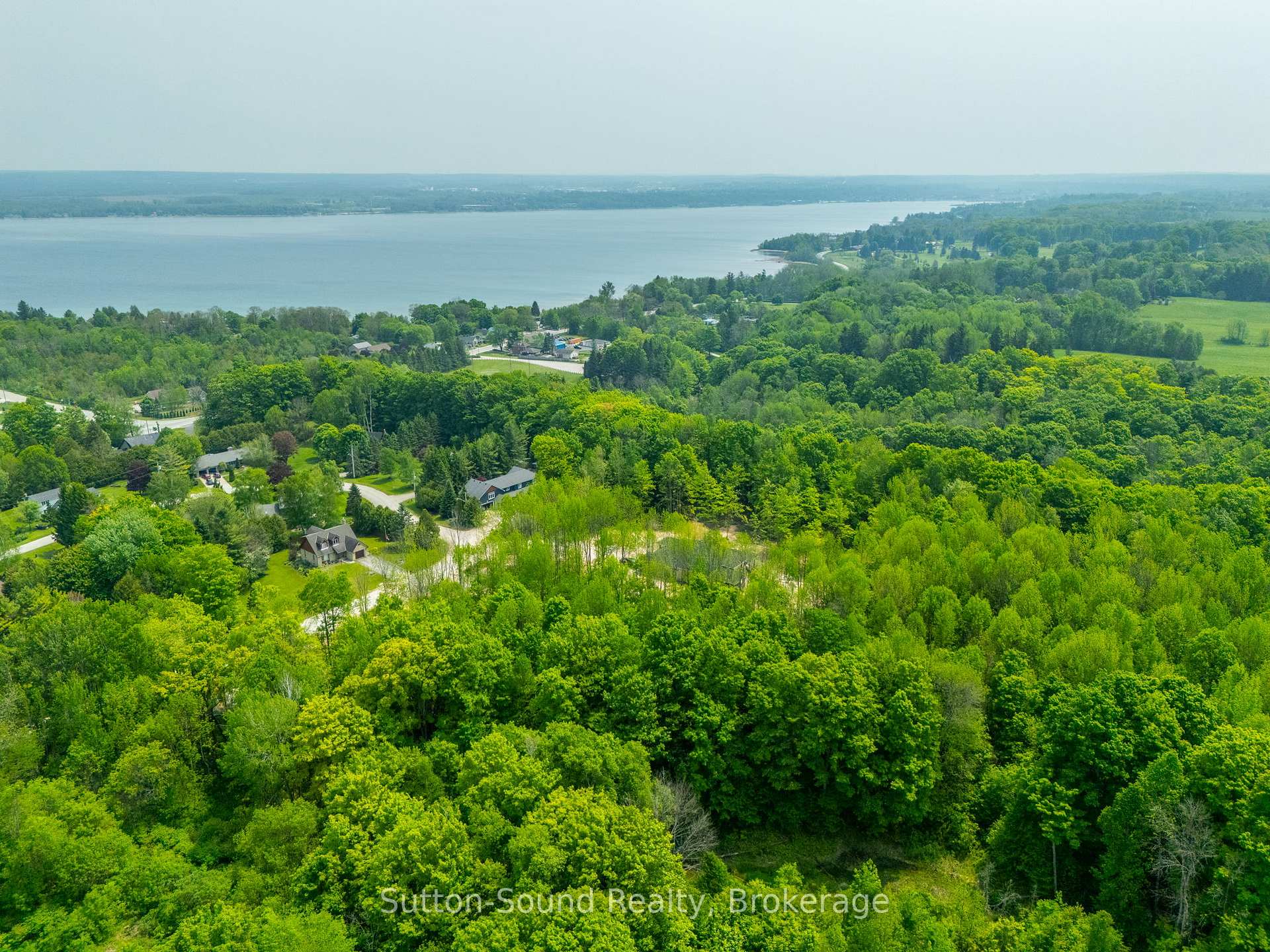 Photo 6 of 130 Maple Ridge Road, Georgian Bluffs — HOMEH