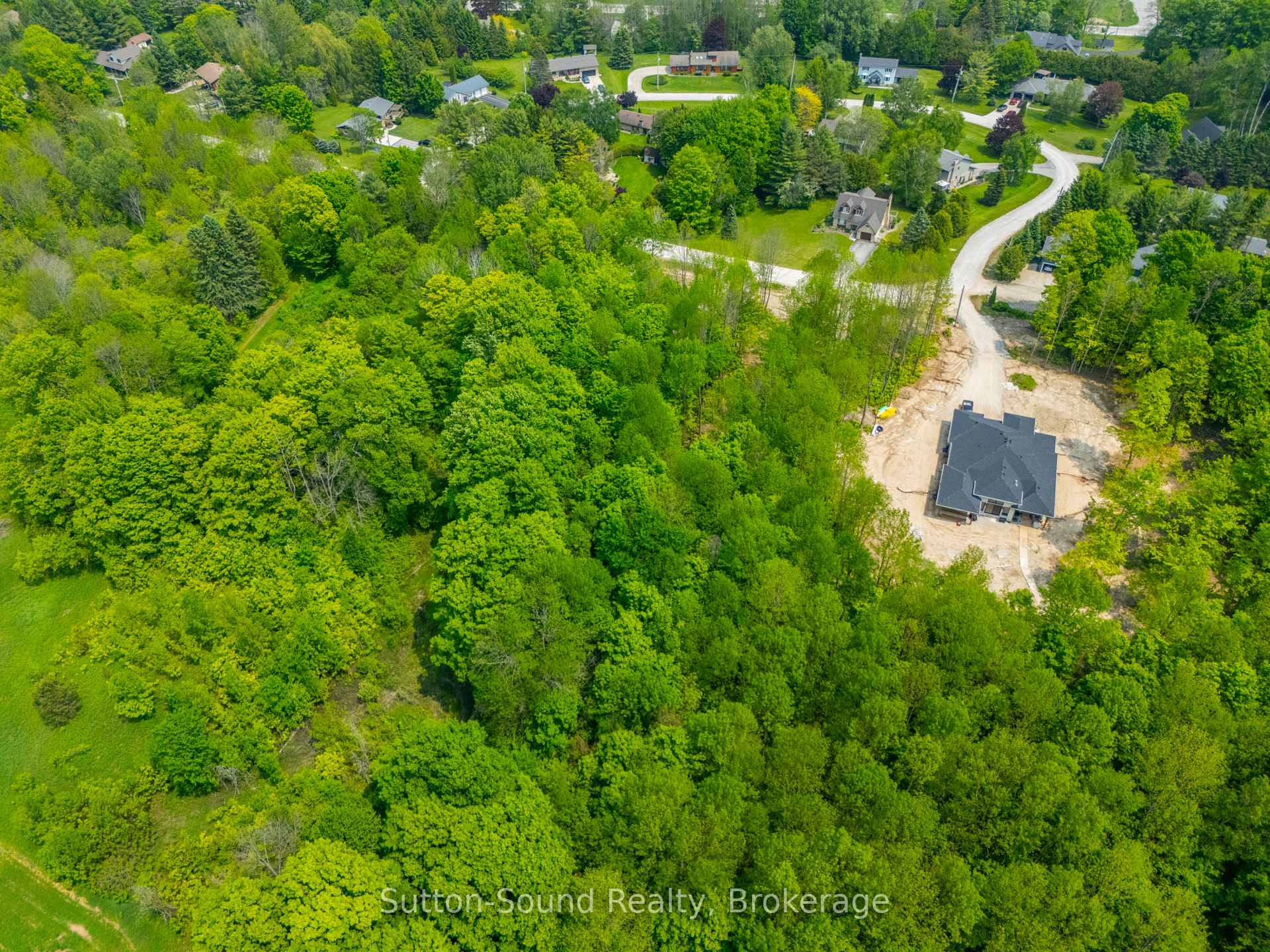 Photo 9 of 130 Maple Ridge Road, Georgian Bluffs — HOMEH