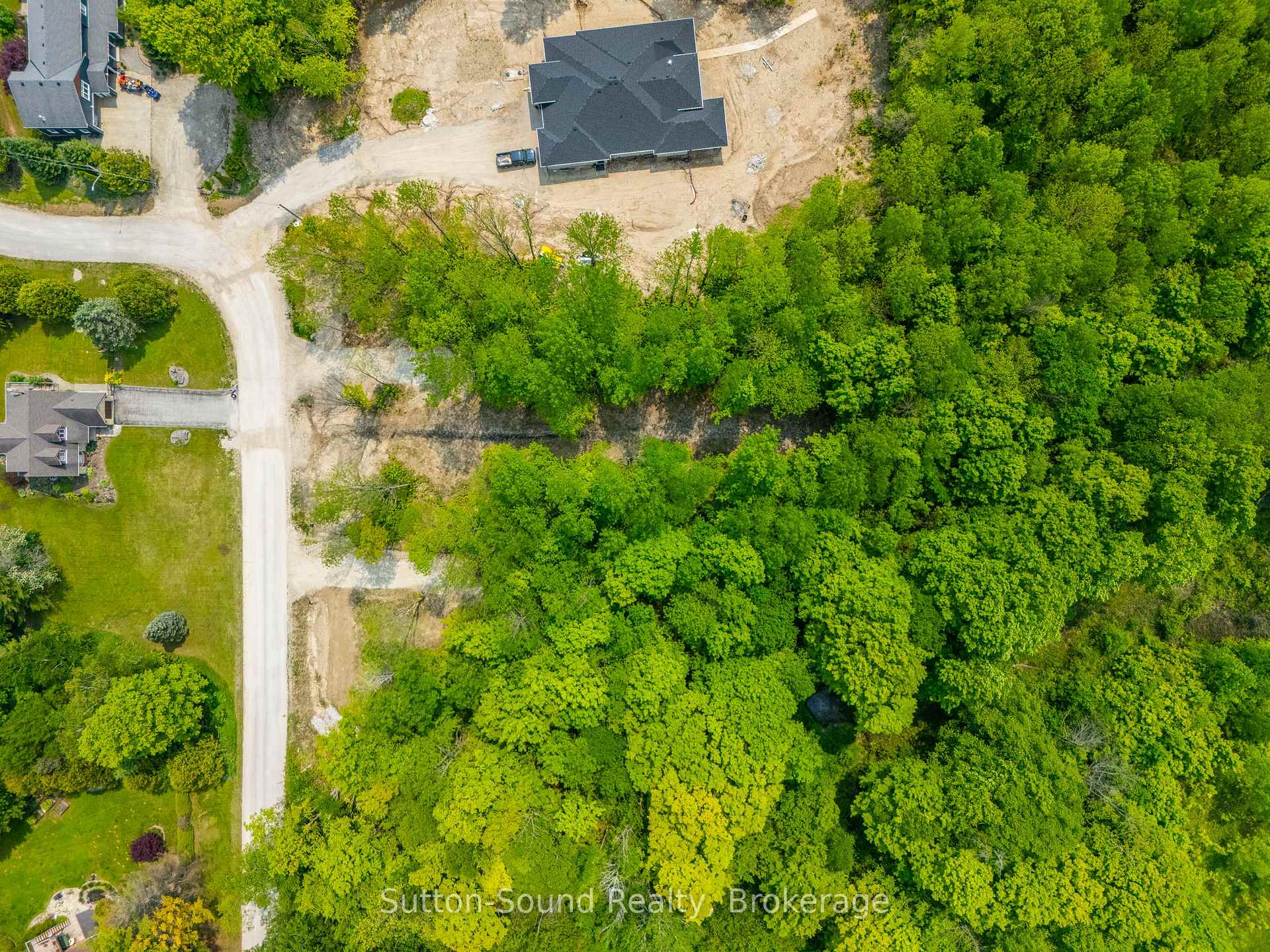 Photo 10 of 130 Maple Ridge Road, Georgian Bluffs — HOMEH