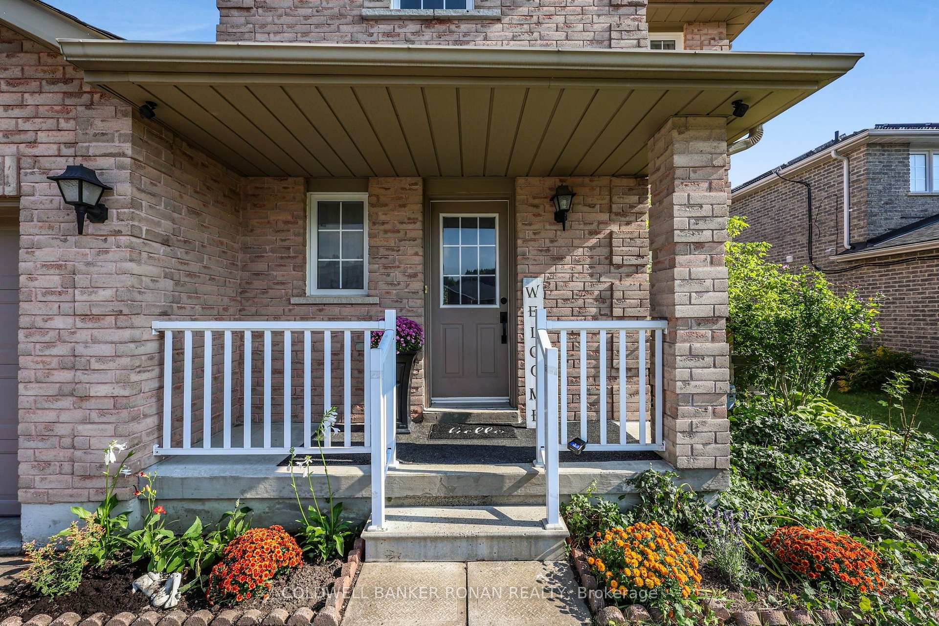Photo 5 of 99 Ruffet Drive, Barrie, Edgehill Drive — HOMEH