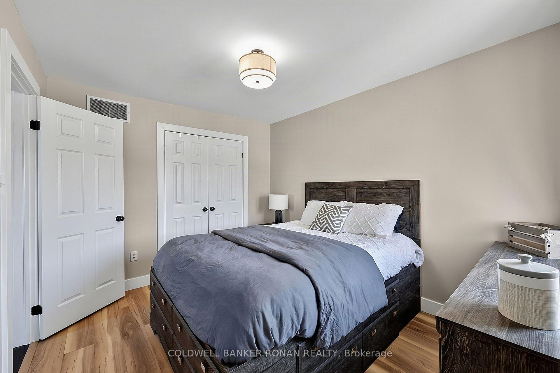 Photo 20 of 99 Ruffet Drive, Barrie, Edgehill Drive — HOMEH