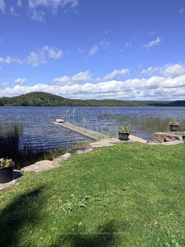 Photo 5 of 1049 Ninatigo Lane, Algonquin Highlands, Stanhope — HOMEH