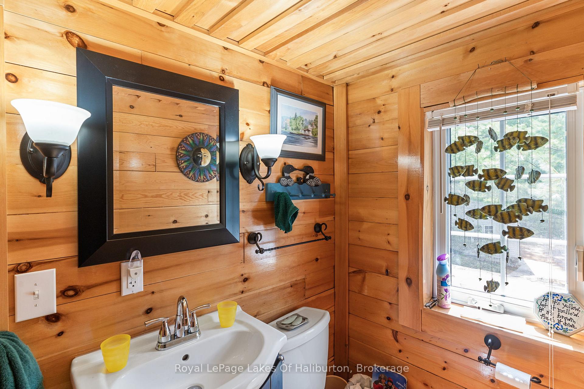 Photo 31 of 1049 Ninatigo Lane, Algonquin Highlands, Stanhope — HOMEH