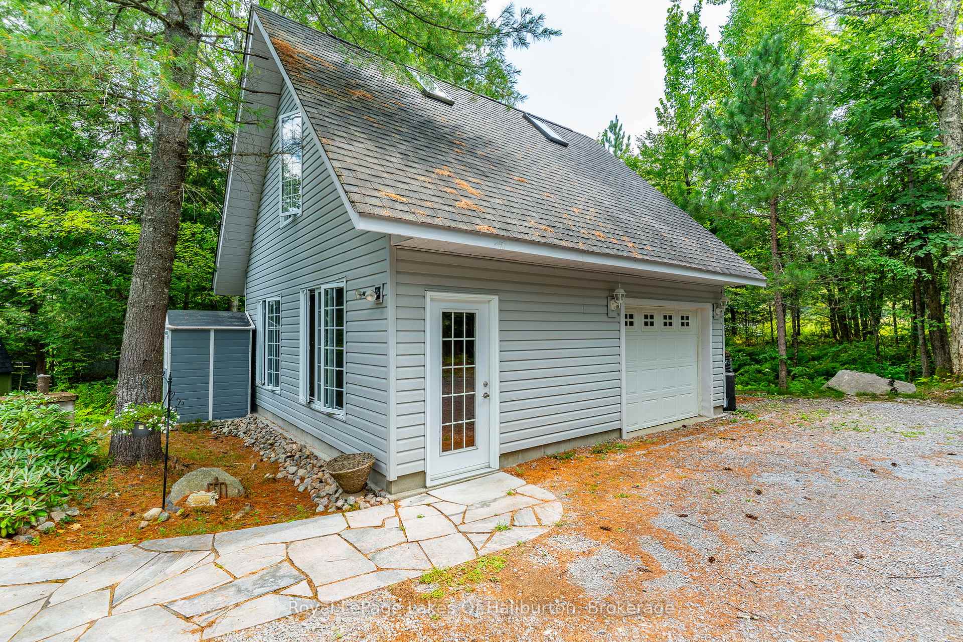 Photo 34 of 1049 Ninatigo Lane, Algonquin Highlands, Stanhope — HOMEH