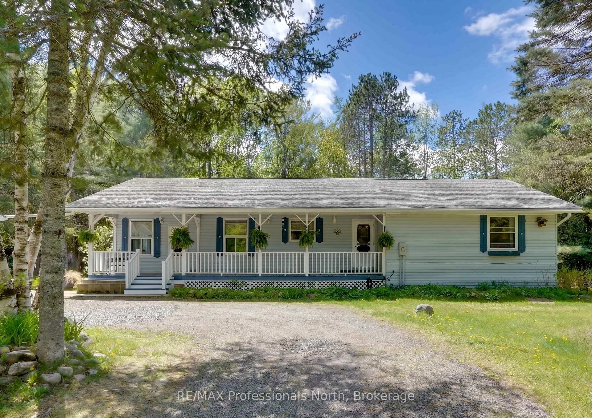 Photo of 2593 Brunel Road