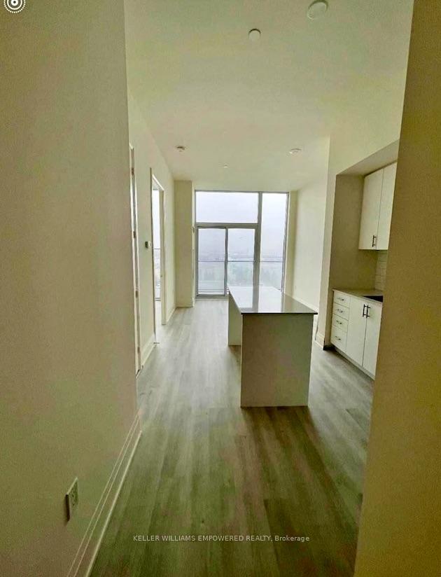 Photo 4 of Unit 701, 9000 Jane Street, Vaughan, Concord — HOMEH