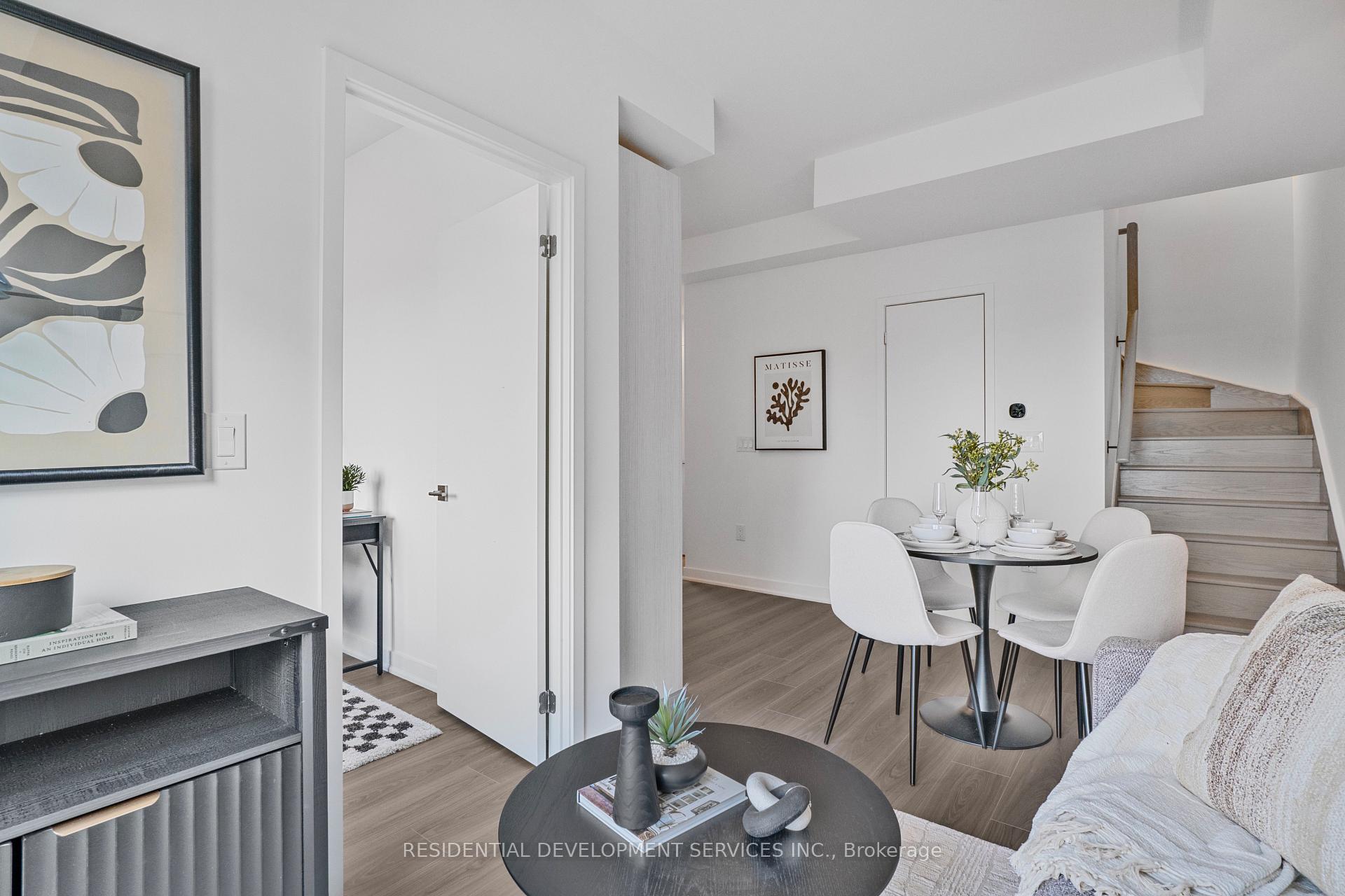 Photo 3 of Unit 156, 67 Curlew Drive, North York, Parkwoods-Donalda — HOMEH
