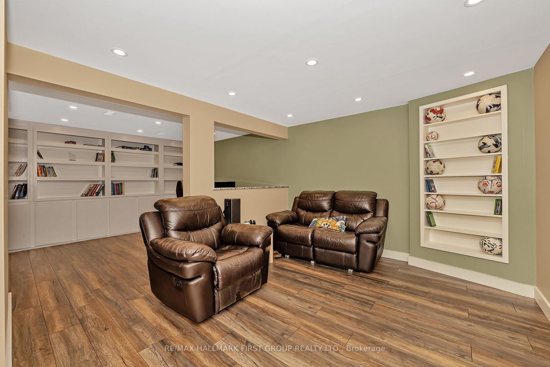 Photo 30 of 16 Hawley Crescent, Ottawa, Kanata - Bridlewood — HOMEH