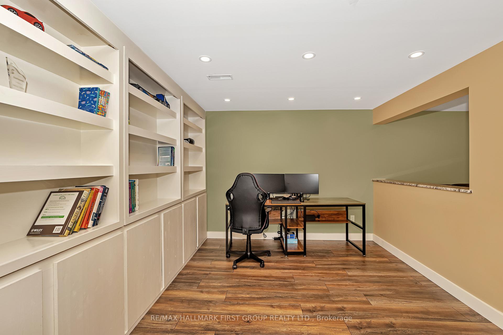 Photo 31 of 16 Hawley Crescent, Ottawa, Kanata - Bridlewood — HOMEH