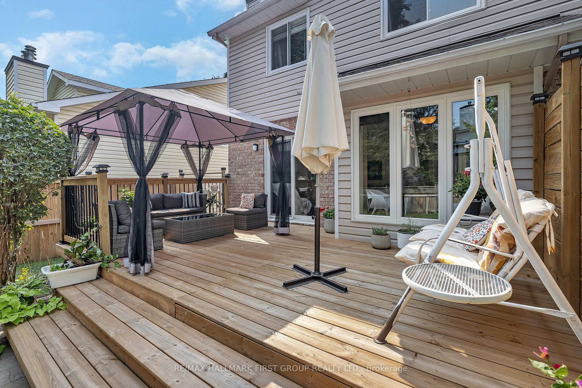 Photo 37 of 16 Hawley Crescent, Ottawa, Kanata - Bridlewood — HOMEH