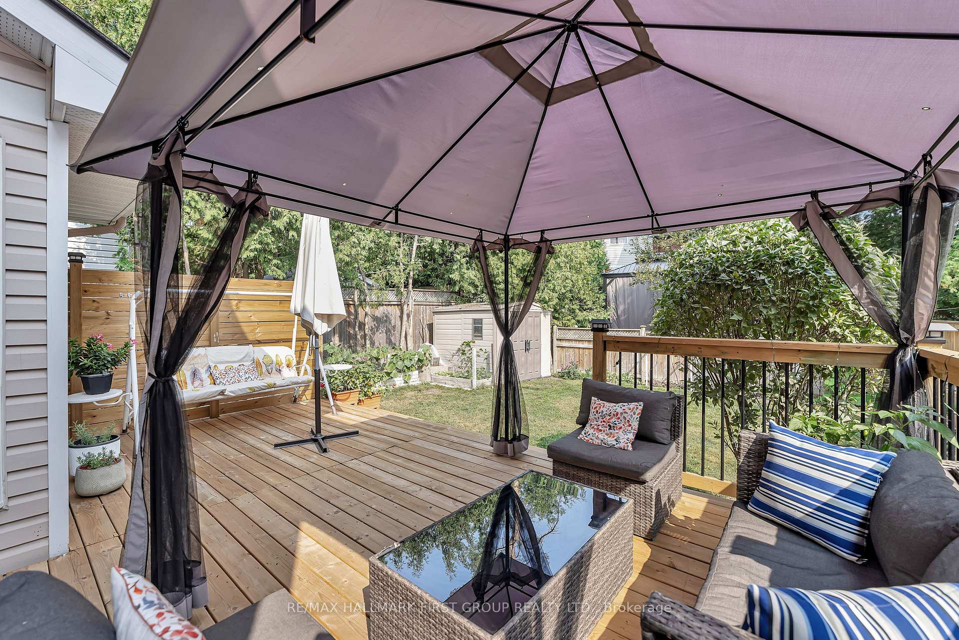 Photo 40 of 16 Hawley Crescent, Ottawa, Kanata - Bridlewood — HOMEH