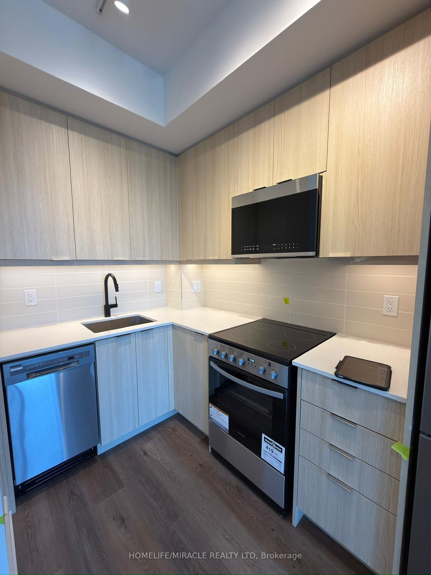 Photo 8 of Unit 1512B, 115 Nipissing Road, Milton, Timberlea — HOMEH