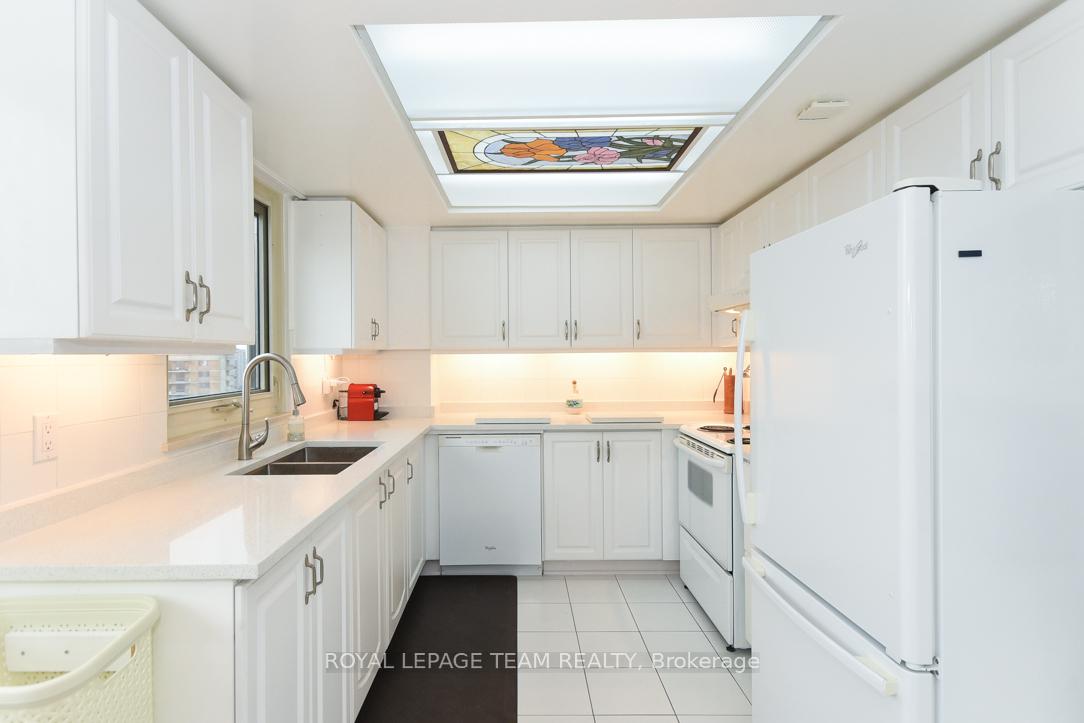 Photo 7 of Unit 2504, 1510 Riverside Drive, Ottawa, Riverview Park — HOMEH