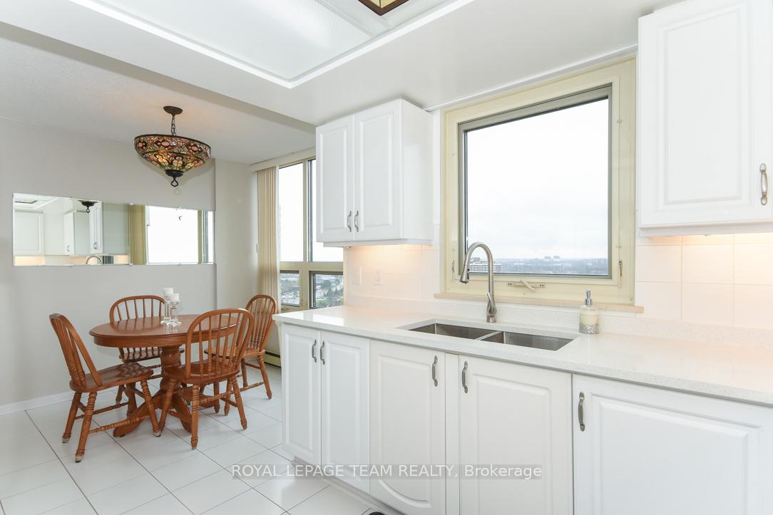 Photo 11 of Unit 2504, 1510 Riverside Drive, Ottawa, Riverview Park — HOMEH