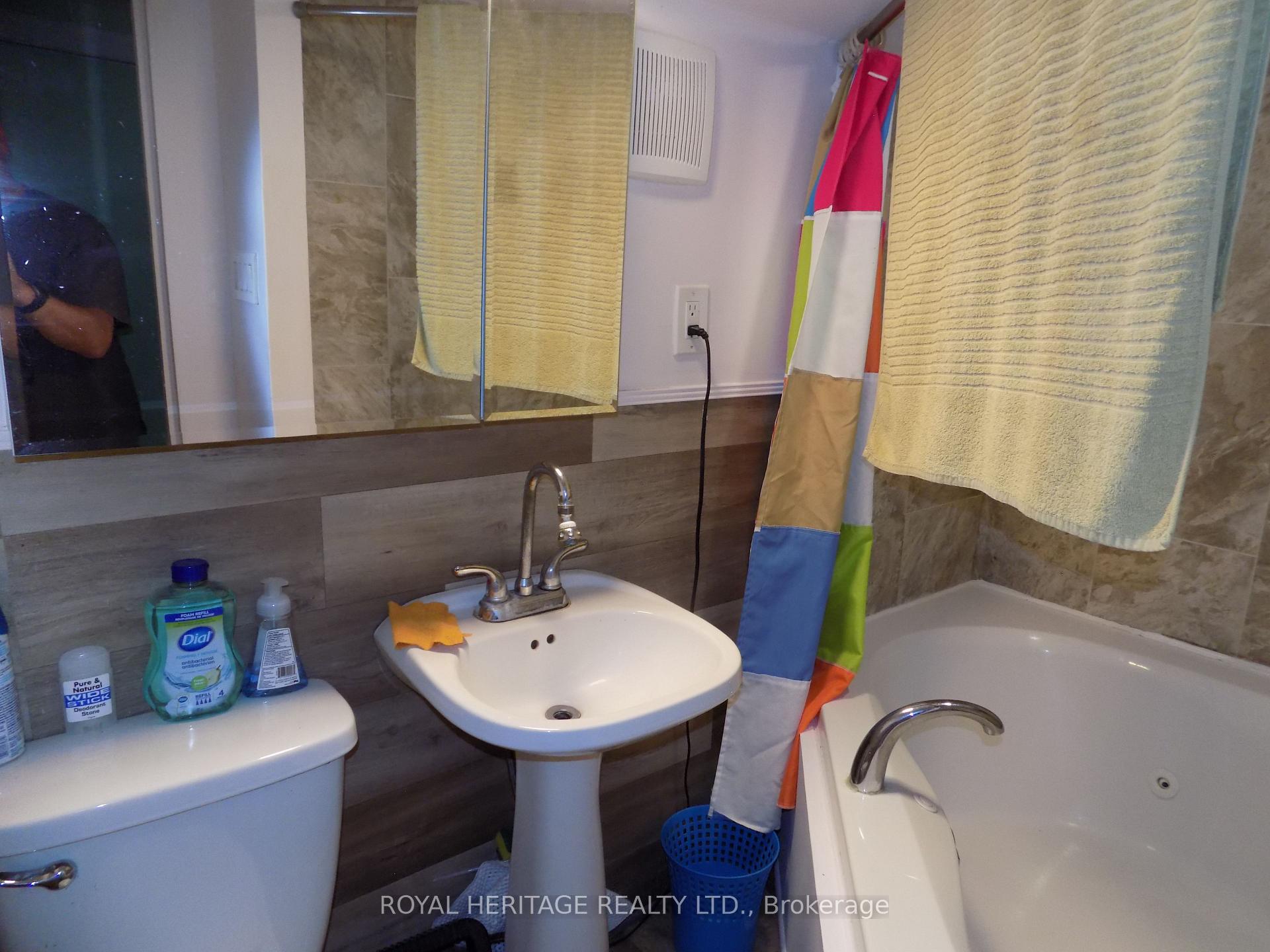 Photo 11 of 197 Verdun Road, Oshawa, Central — HOMEH