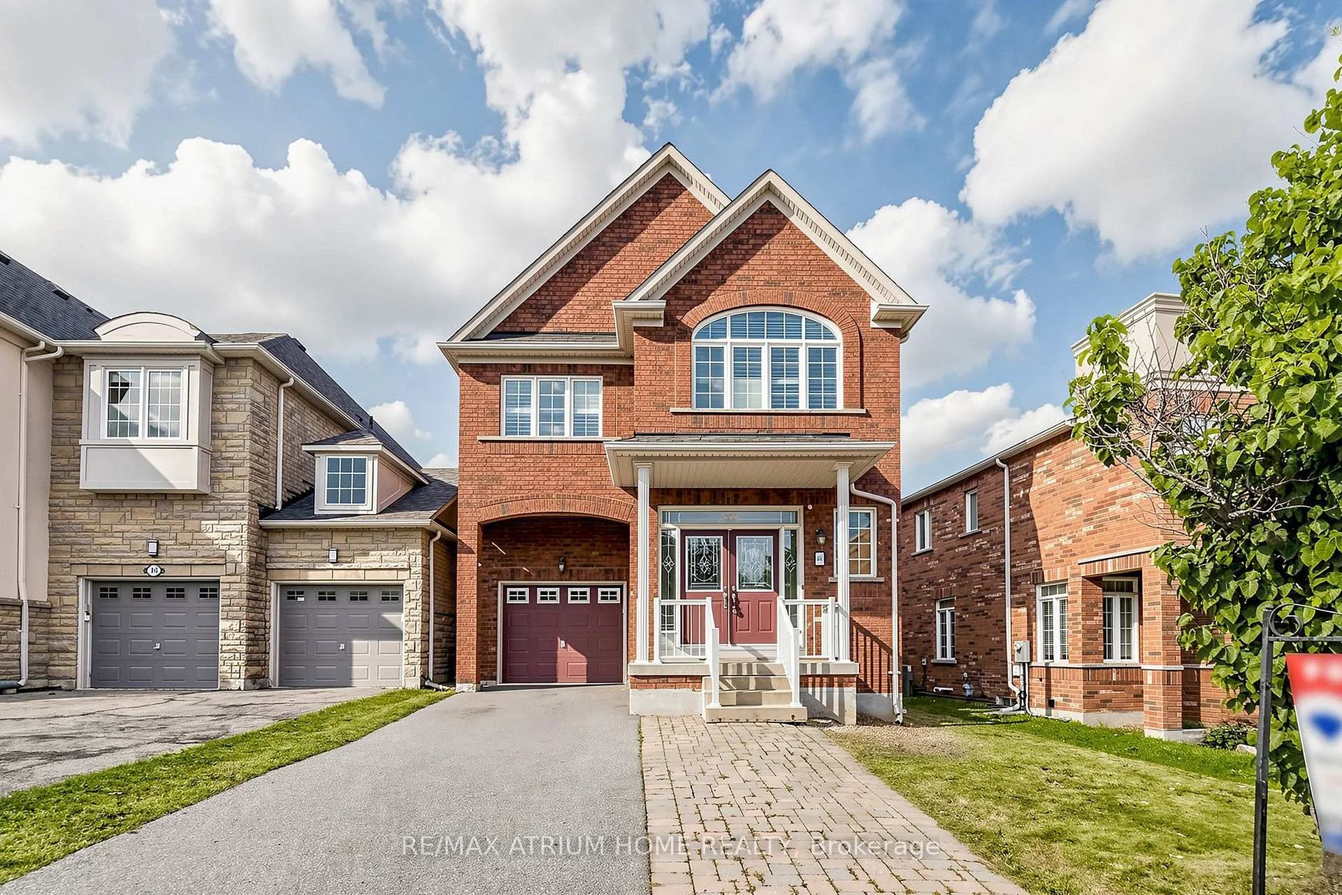 Photo 1 of 44 Krisbury Avenue, Vaughan, Patterson — HOMEH