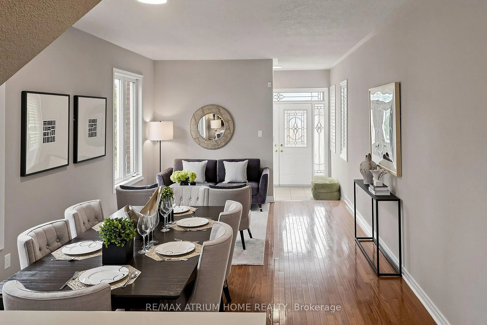 Photo 7 of 44 Krisbury Avenue, Vaughan, Patterson — HOMEH