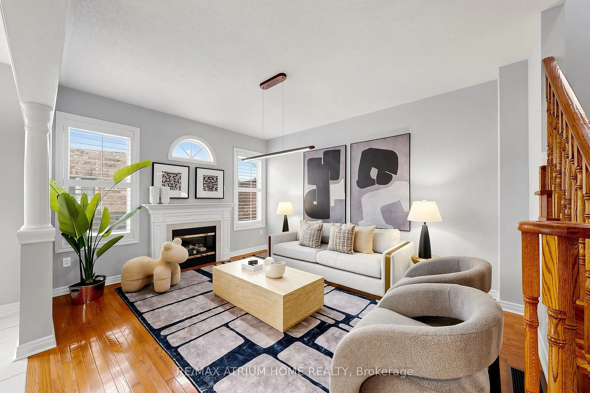 Photo 11 of 44 Krisbury Avenue, Vaughan, Patterson — HOMEH