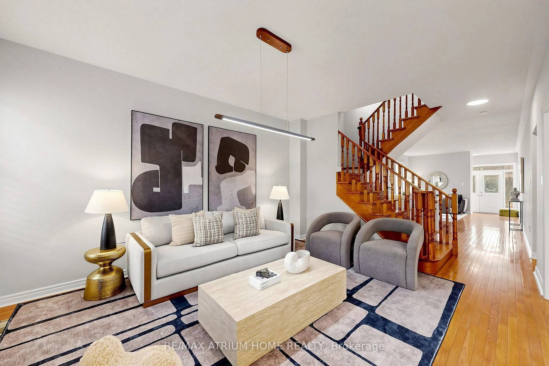 Photo 14 of 44 Krisbury Avenue, Vaughan, Patterson — HOMEH