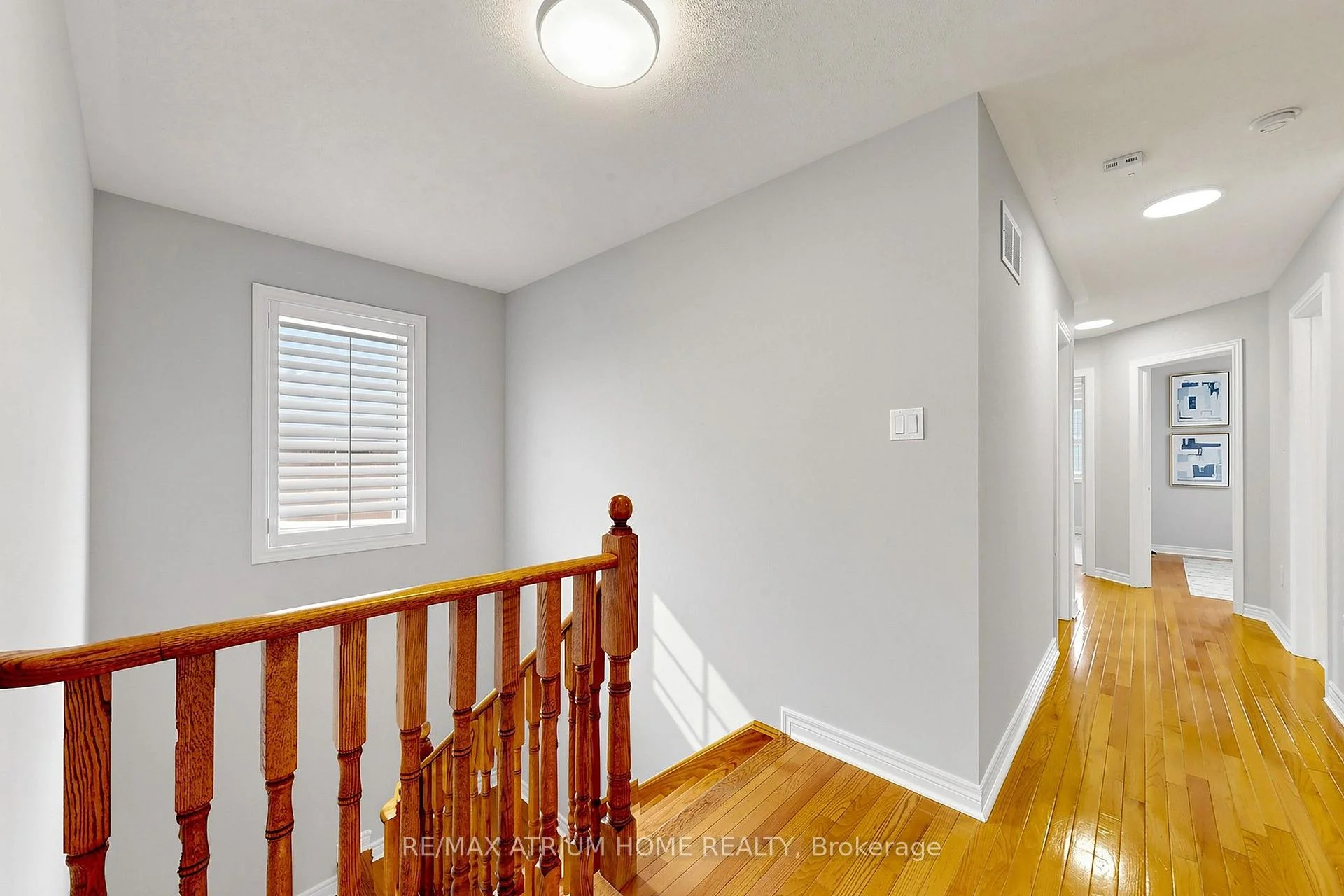 Photo 32 of 44 Krisbury Avenue, Vaughan, Patterson — HOMEH