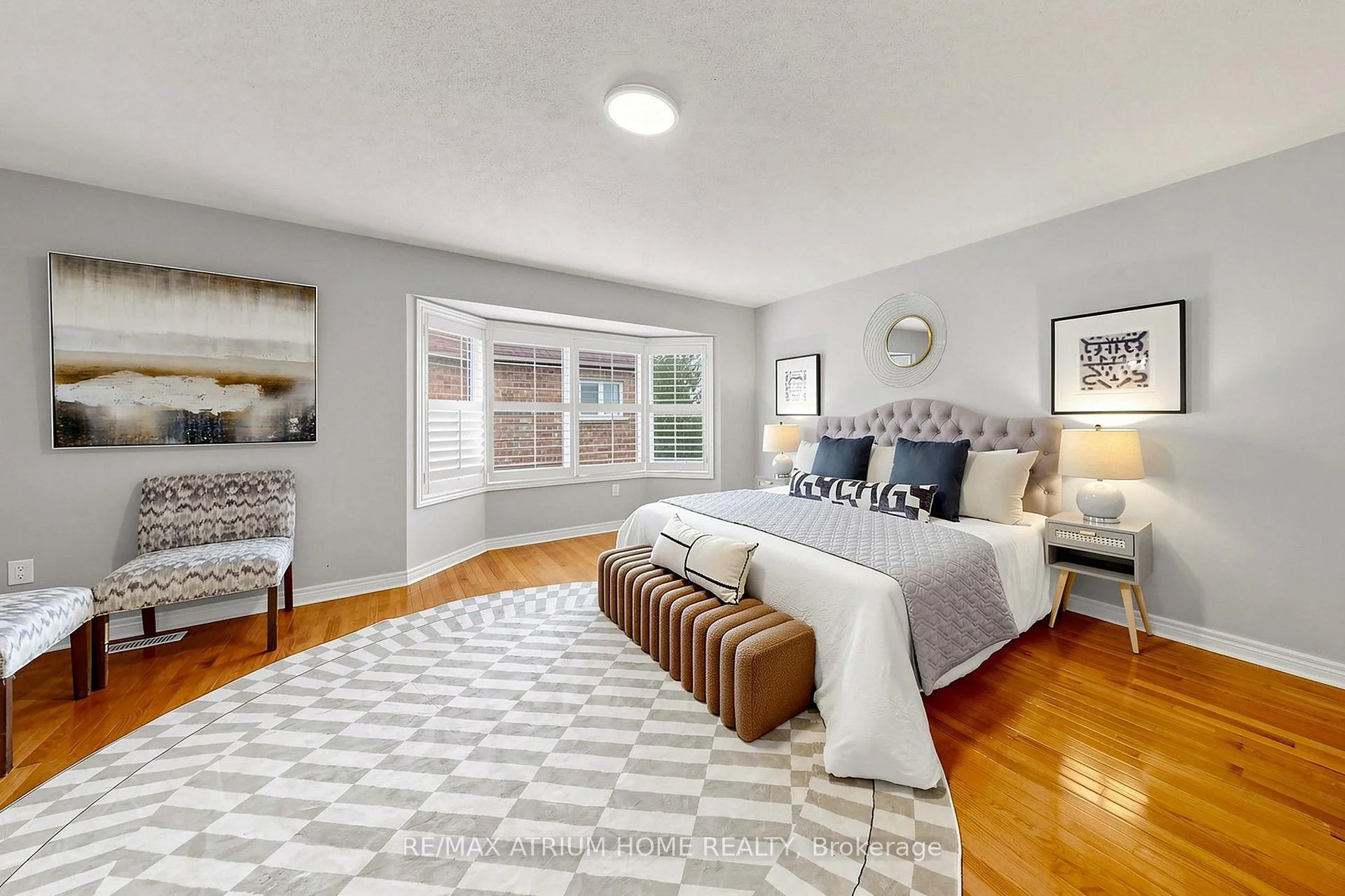 Photo 34 of 44 Krisbury Avenue, Vaughan, Patterson — HOMEH