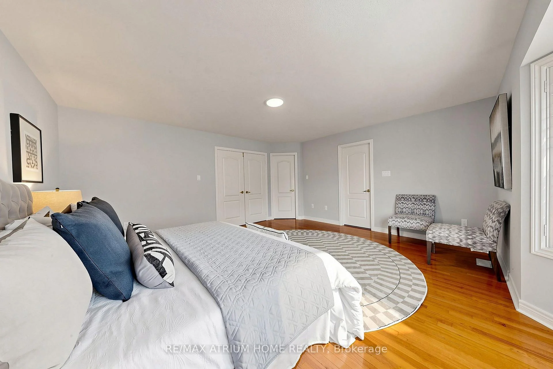 Photo 37 of 44 Krisbury Avenue, Vaughan, Patterson — HOMEH