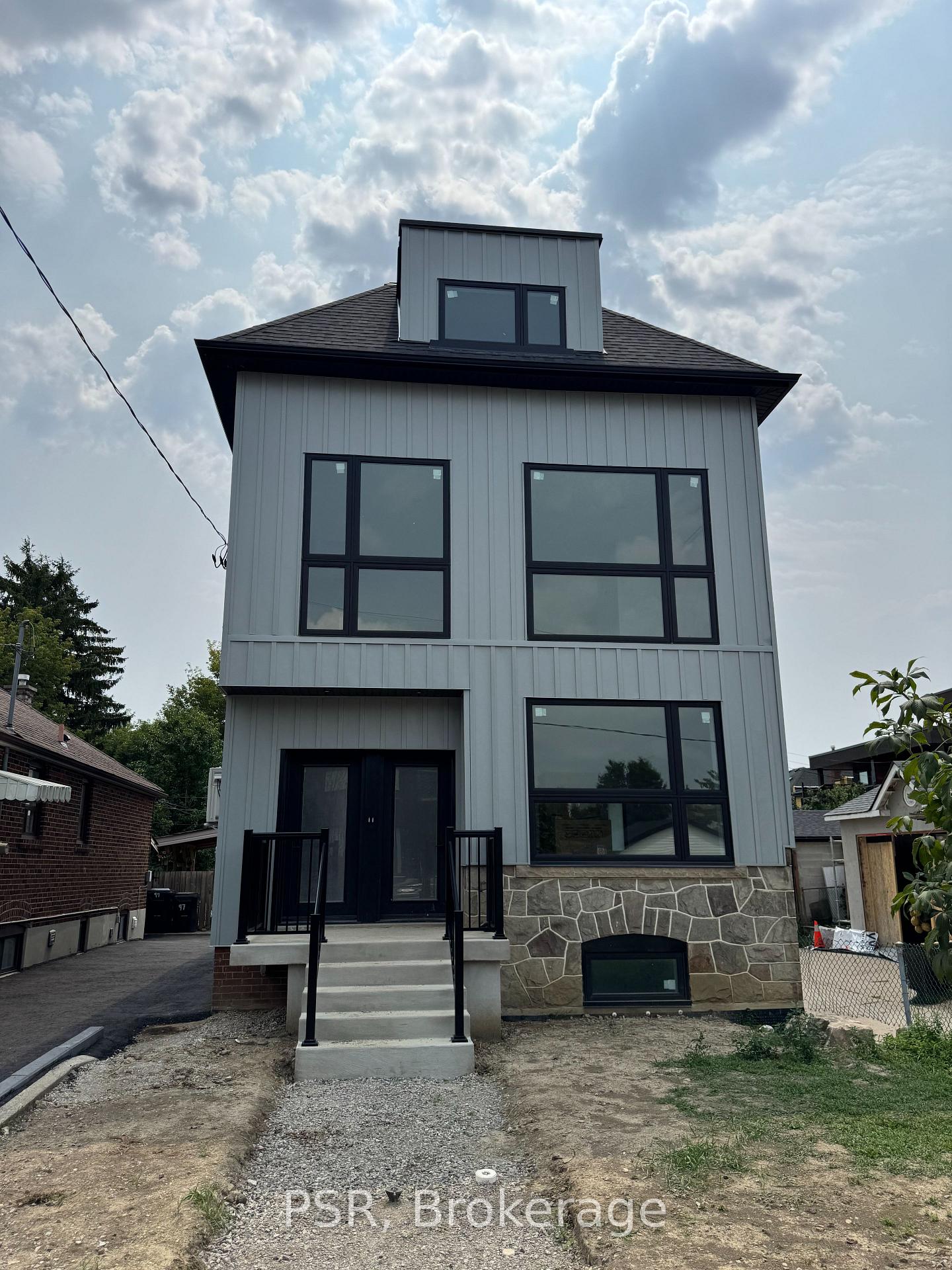 Front of Unit Lower, 99 Ypres Road