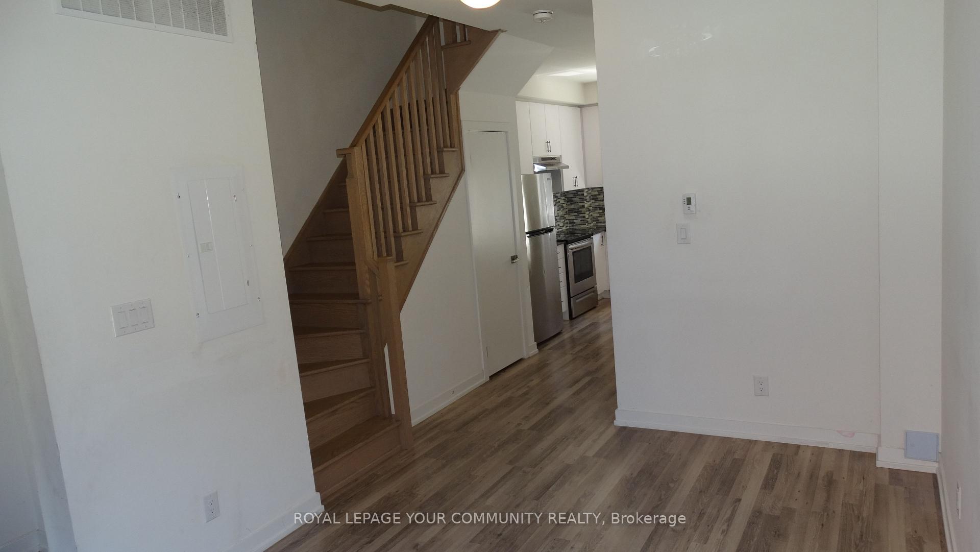 Photo 5 of Unit 70, 370C Red Maple Road, Richmond Hill, Langstaff — HOMEH