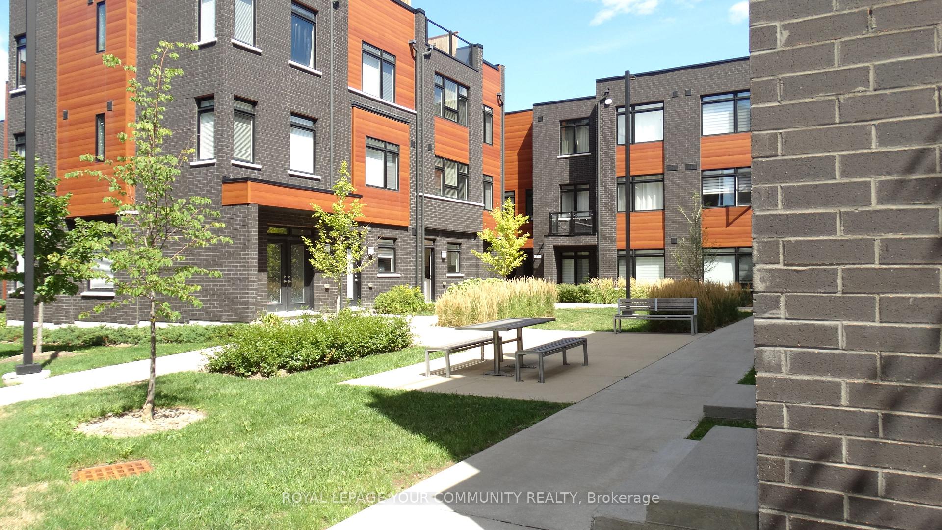 Photo 33 of Unit 70, 370C Red Maple Road, Richmond Hill, Langstaff — HOMEH