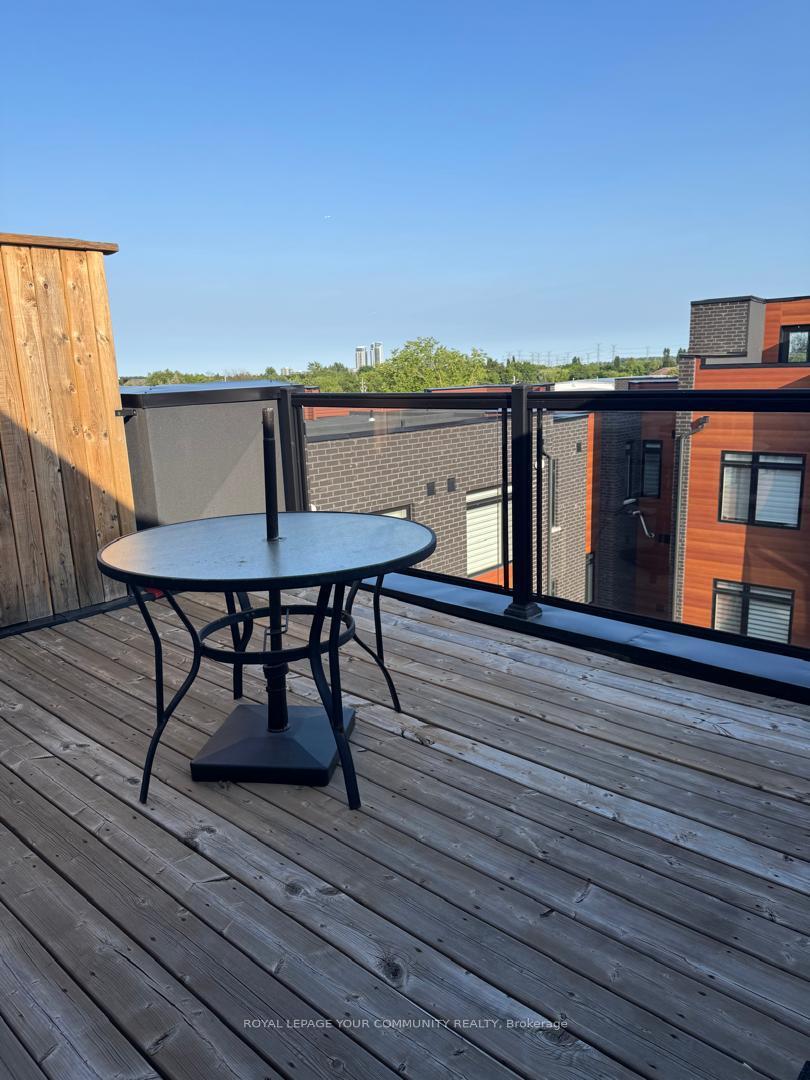 Photo 36 of Unit 70, 370C Red Maple Road, Richmond Hill, Langstaff — HOMEH