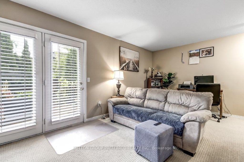 Photo 4 of Unit 8, 2145 North Routledge Park, London, North E — HOMEH