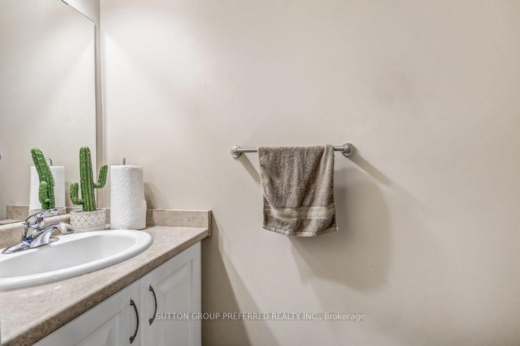 Photo 8 of Unit 8, 2145 North Routledge Park, London, North E — HOMEH