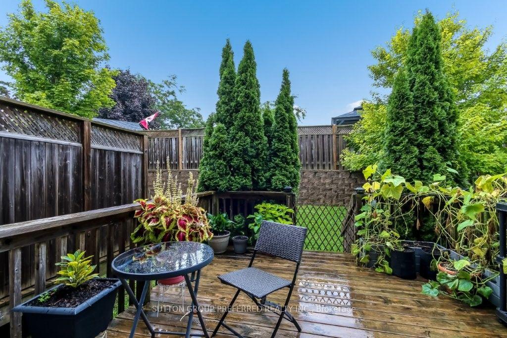 Photo 18 of Unit 8, 2145 North Routledge Park, London, North E — HOMEH