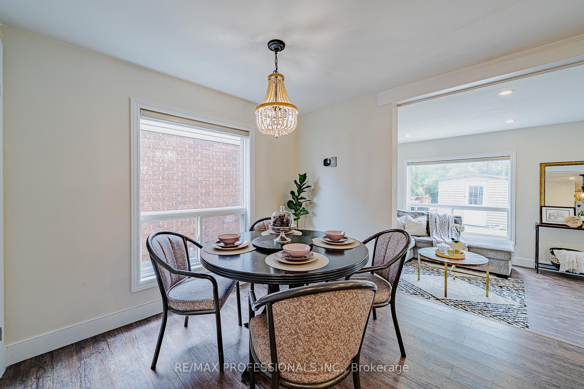 Photo 7 of 178 Kovac Road, Cambridge, Greenway-Chaplin — HOMEH