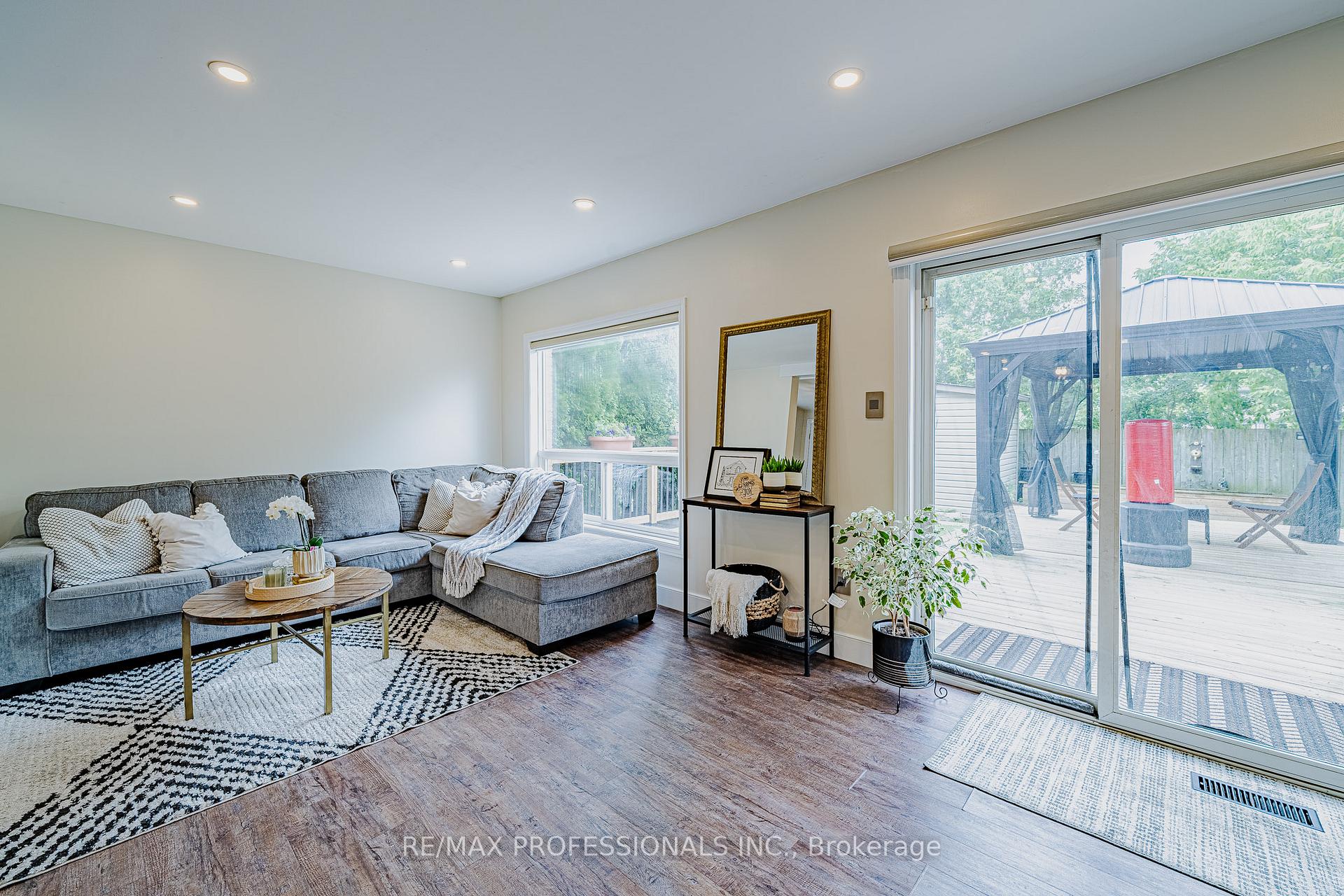 Photo 13 of 178 Kovac Road, Cambridge, Greenway-Chaplin — HOMEH