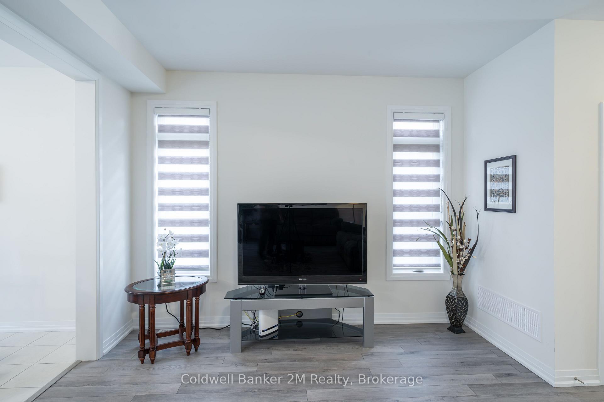 Photo 16 of 136 Ogston Crescent, Whitby, Rural Whitby — HOMEH
