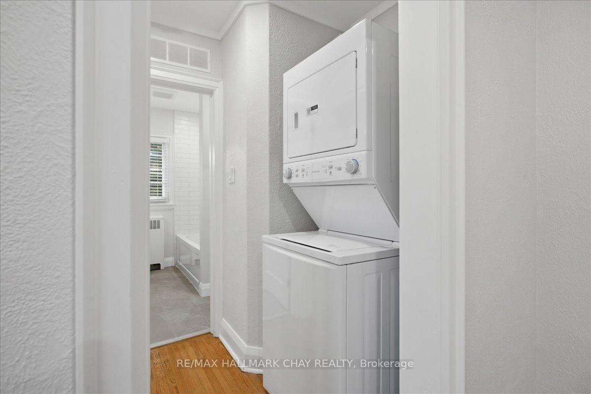 Photo 26 of Unit 1, 15 Parkside Drive, Barrie, Queen's Park — HOMEH
