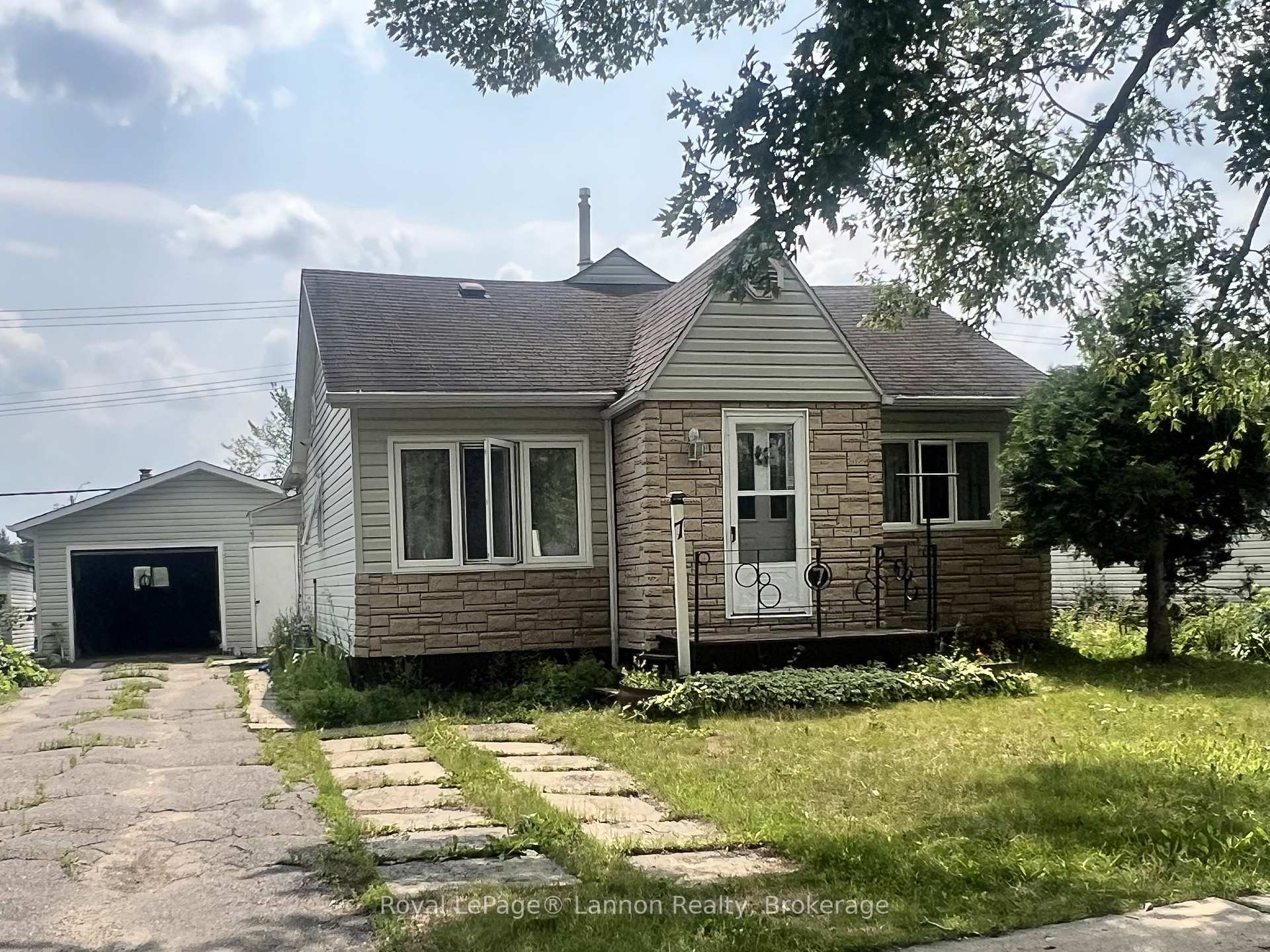 Photo of 7 Errington Avenue
