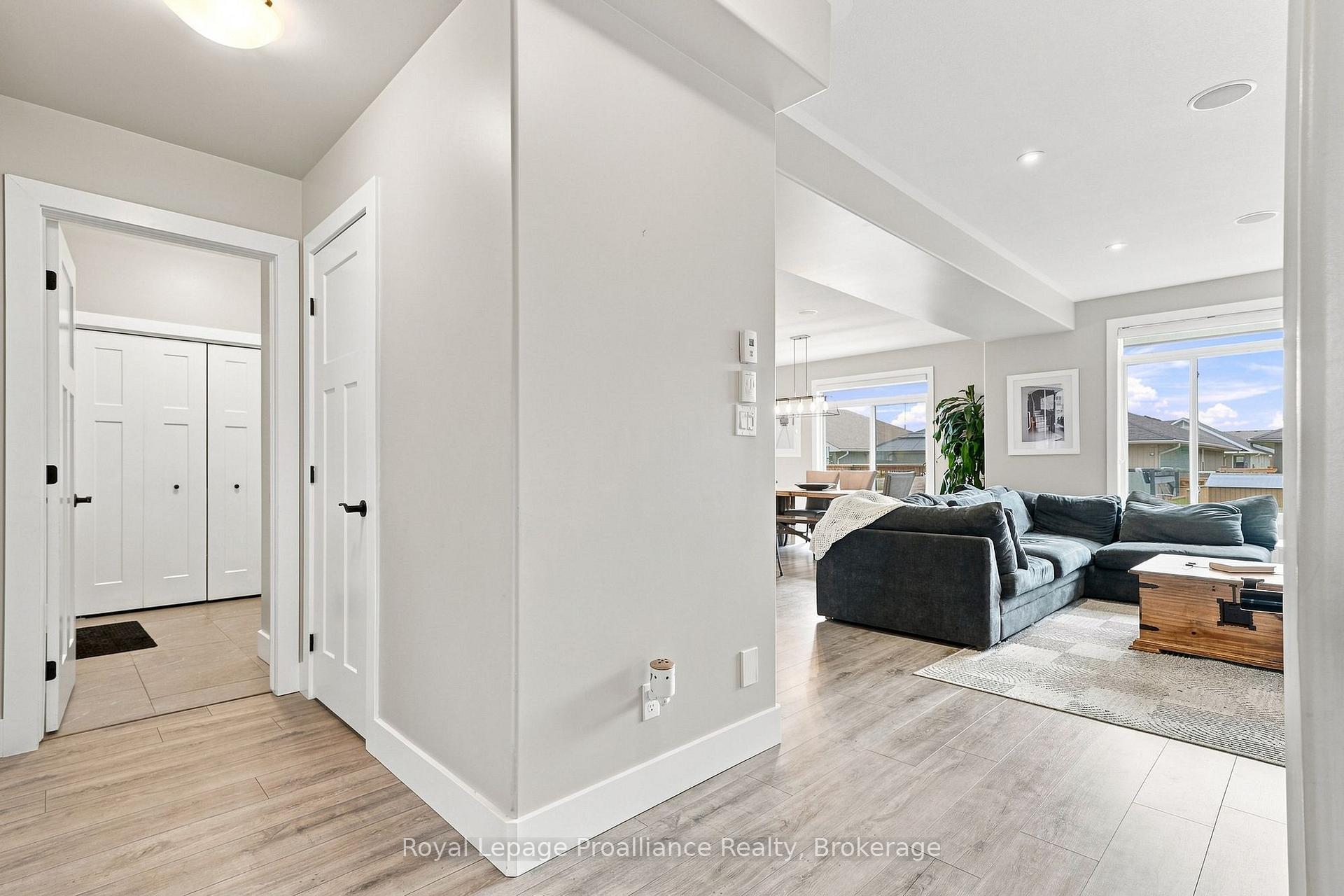Photo 7 of 18 Granite Drive, Belleville, Belleville Ward — HOMEH