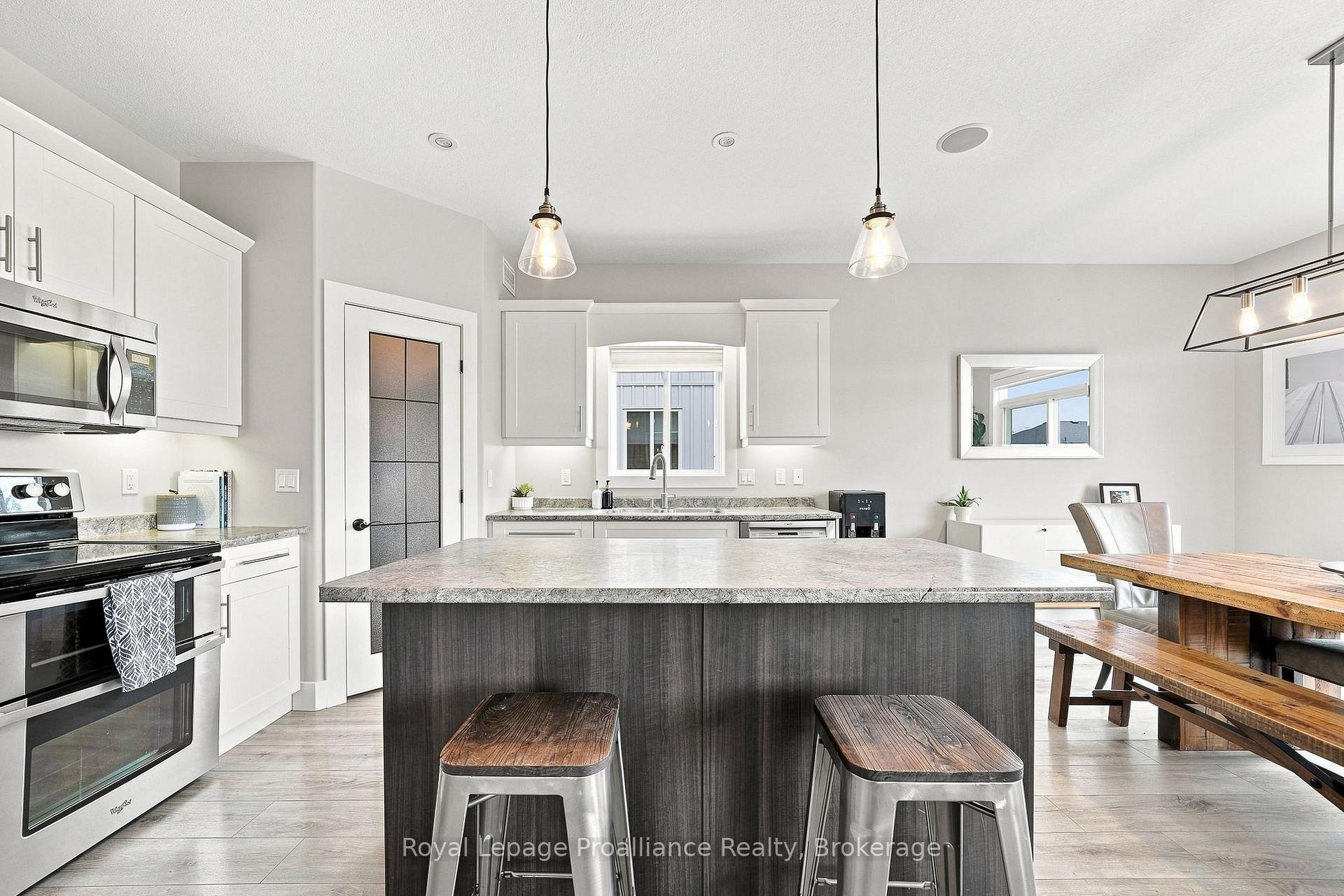 Photo 15 of 18 Granite Drive, Belleville, Belleville Ward — HOMEH