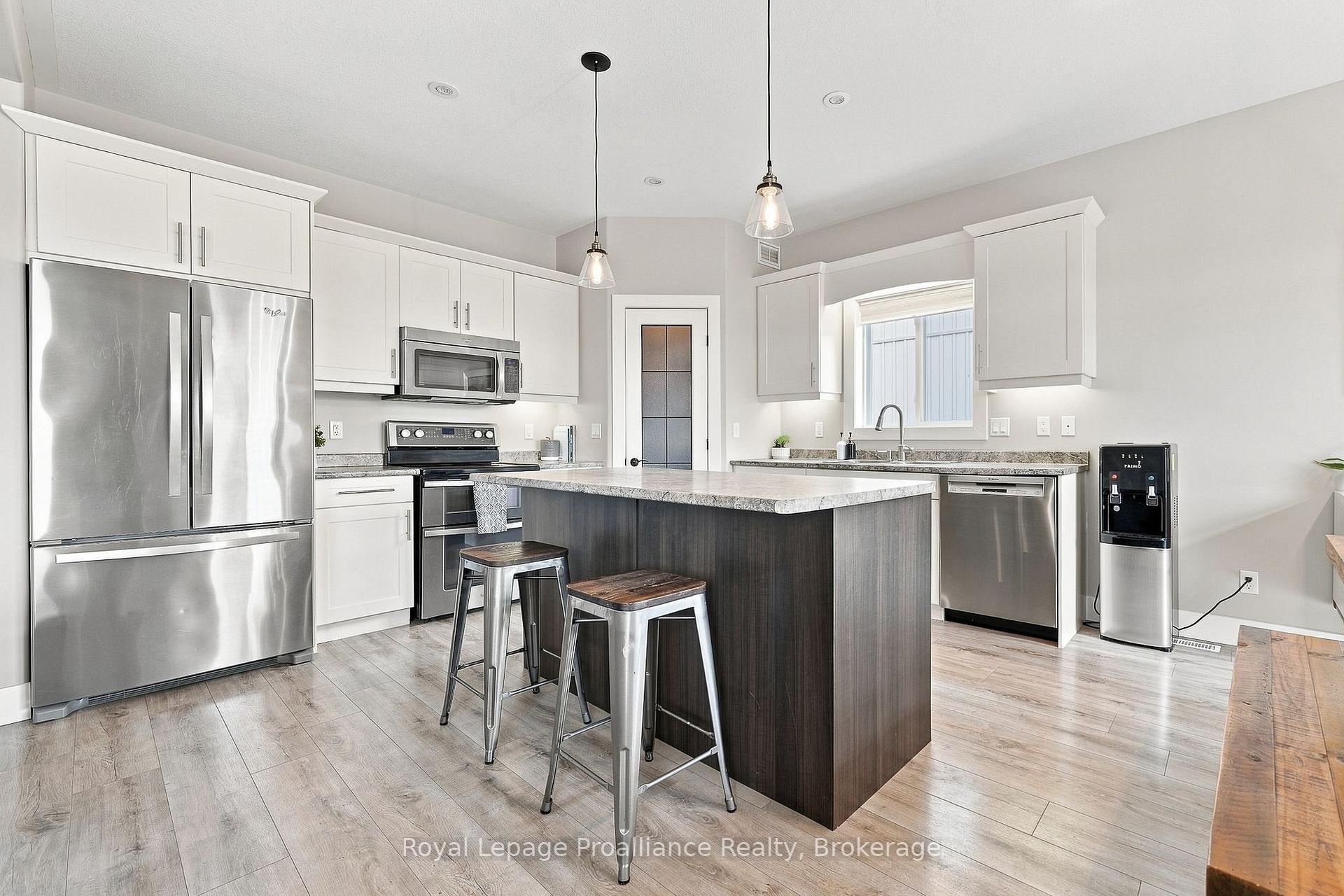 Photo 16 of 18 Granite Drive, Belleville, Belleville Ward — HOMEH