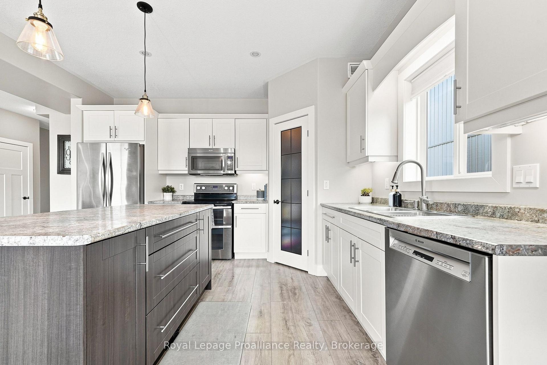 Photo 19 of 18 Granite Drive, Belleville, Belleville Ward — HOMEH